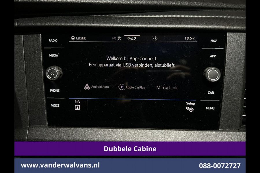 Volkswagen Transporter 2.0 TDI L2H1 Dubbele Cabine Euro6 Airco | 5-Zits | Navigatie | Trekhaak | Apple Carplay Android Auto, Cruisecontrol, Parkeersensoren