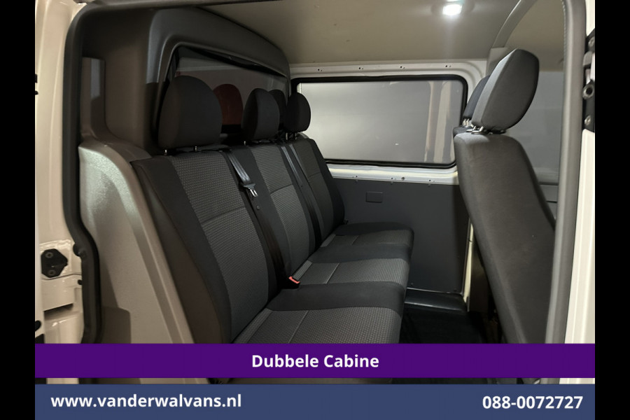 Volkswagen Transporter 2.0 TDI L2H1 Dubbele Cabine Euro6 Airco | 5-Zits | Navigatie | Trekhaak | Apple Carplay Android Auto, Cruisecontrol, Parkeersensoren