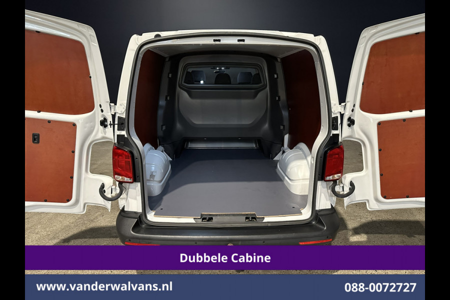 Volkswagen Transporter 2.0 TDI L2H1 Dubbele Cabine Euro6 Airco | 5-Zits | Navigatie | Trekhaak | Apple Carplay Android Auto, Cruisecontrol, Parkeersensoren