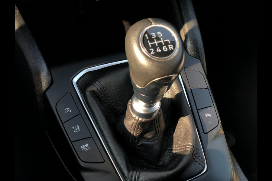 Ford FOCUS Wagon 1.0 EcoBoost Trend Edition Business | Navi, PDC, Carplay/Android, Cruise, Airco, El. Ramen/Spiegels | NAP |