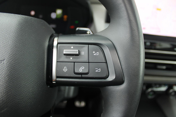 Citroën C5 X 1.6 PHEV 225PK SHINE PACK | PANORAMISCH SCHUIF / KANTELDAK | ELEKTRISCHE VOORSTOELEN MET GEHEUGEN | VOORSTOEL VENTILATIE | VOORSTOEL VERWARMING | VOORSTOELEN MET MASSAGE FUNCTIE | LEDEREN BEKLEDING | STUUR VERWARMING | DRAADLOOS APPLE CARPLAY / ANDROID AUTO | 360° CAMERA | KEYLESS ENTRY / START | 19"LICHTMETALEN VELGEN | ELEKTRISCH BEDIENBARE ACHTERKLEP MET HANDSFREE FUNCTIE | HEADUP DISPLAY |