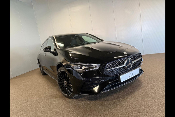 Mercedes-Benz CLA-Klasse Shooting Brake 250e Hybrid AMG Styling-PANORAMA-CAMERA-TREKHAAK-SFEER-COMPLEET