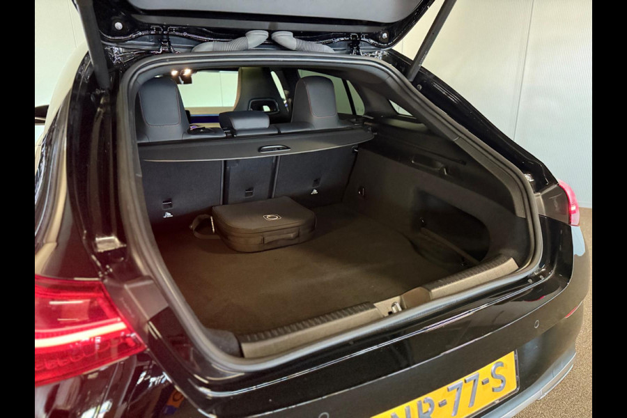 Mercedes-Benz CLA-Klasse Shooting Brake 250e Hybrid AMG Styling-PANORAMA-CAMERA-TREKHAAK-SFEER-COMPLEET