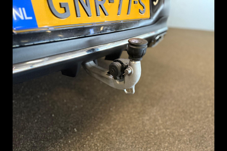 Mercedes-Benz CLA-Klasse Shooting Brake 250e Hybrid AMG Styling-PANORAMA-CAMERA-TREKHAAK-SFEER-COMPLEET