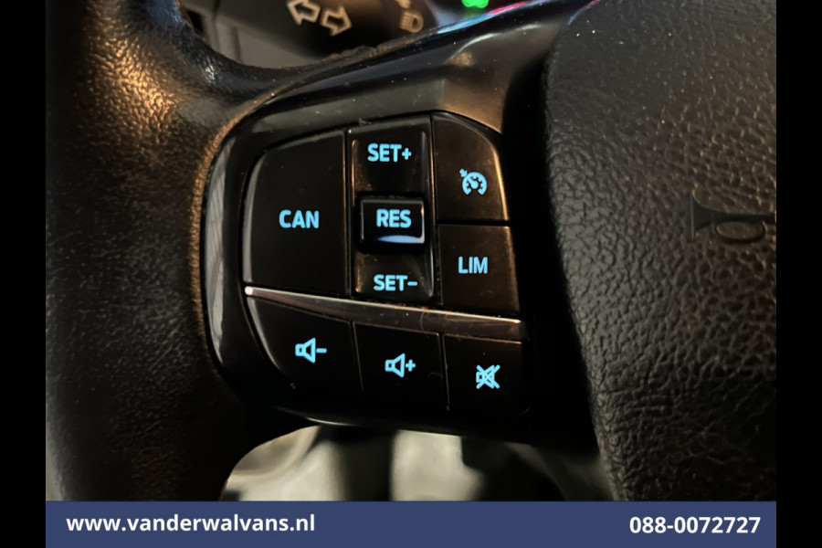 Ford Transit Custom 2.0 TDCI 130pk L2H1 Euro6 Airco | 2x zijdeur | Camera | Navigatie | LED | Cruisecontrol | 2800kg Trekhaak Apple, Carplay, Android Auto, Parkeersensoren, Bijrijdersbank, Achterklep