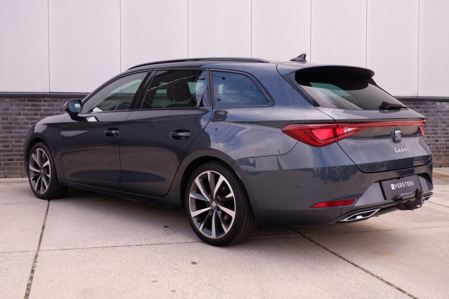 Seat Leon Sportstourer 1.5 eTSI FR | Elek. Trekhaak | Sfeerverl. | LED | Navi | Carplay | Keyless | Adap. Cruise