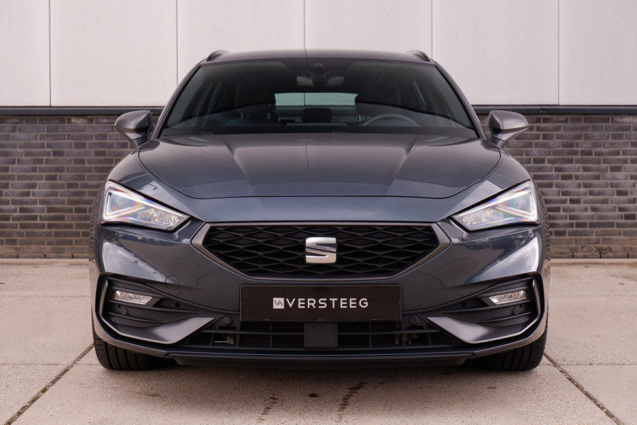 Seat Leon Sportstourer 1.5 eTSI FR | Elek. Trekhaak | Sfeerverl. | LED | Navi | Carplay | Keyless | Adap. Cruise