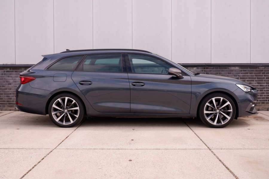Seat Leon Sportstourer 1.5 eTSI FR | Elek. Trekhaak | Sfeerverl. | LED | Navi | Carplay | Keyless | Adap. Cruise