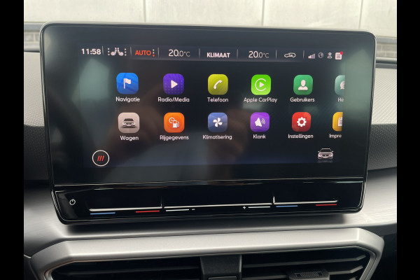 Seat Leon Sportstourer 1.5 eTSI FR | Elek. Trekhaak | Sfeerverl. | LED | Navi | Carplay | Keyless | Adap. Cruise
