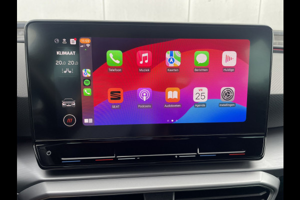 Seat Leon Sportstourer 1.5 eTSI FR | Elek. Trekhaak | Sfeerverl. | LED | Navi | Carplay | Keyless | Adap. Cruise