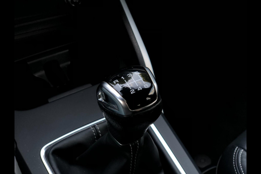 Audi Q2 35 TFSI S Edition | S-Line | Virt. Cockp., Navi, Camera, Carplay/Android, Cruise, Climate, Afn. Trekh. | Dealeronderhouden