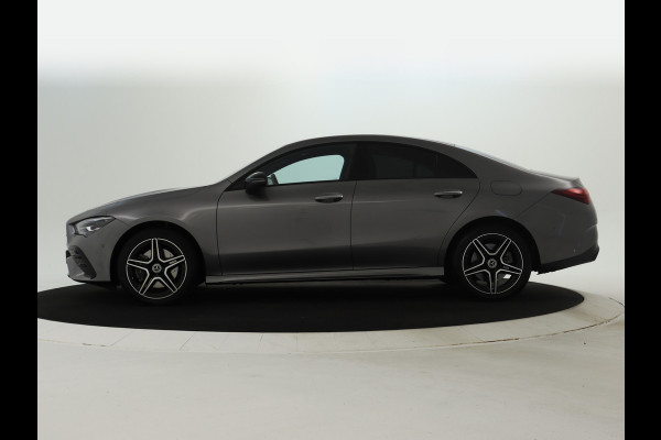 Mercedes-Benz CLA-Klasse 250 e Star Edition AMG Plug-In Hybride AMG Line | achteruitrijcamera |  Night Pakket | Sfeerverlichting | Night-Pakket | Inclusief 24 maanden MB Certified garantie voor Europa.