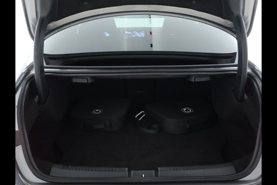Mercedes-Benz CLA-Klasse 250 e Star Edition AMG Plug-In Hybride AMG Line | achteruitrijcamera |  Night Pakket | Sfeerverlichting | Night-Pakket | Inclusief 24 maanden MB Certified garantie voor Europa.