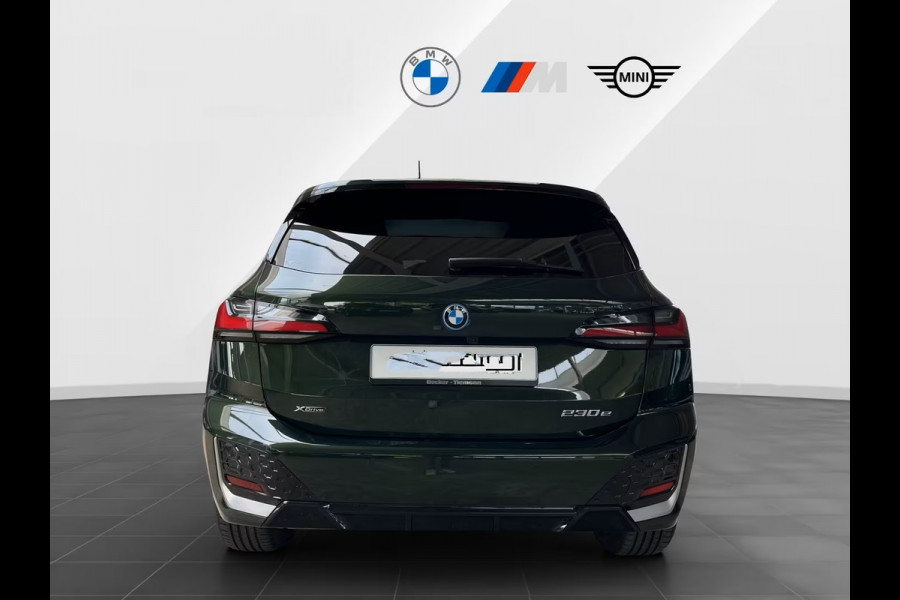 BMW 2 Serie Active Tourer 230e xDrive M-SPORT ** LED, NAVI+, LEDER/ALC, PANORAMA, HuD, PRIVACY, 18-inch LMV - Ex BMW-AG - UNFALLFREI ** ** INFORMEER OOK NAAR ONZE AANTREKKELIJKE FINANCIAL-LEASE TARIEVEN **