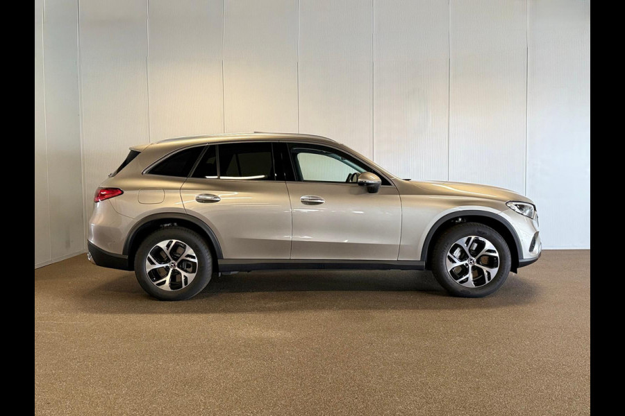 Mercedes-Benz GLC 300e 4 Matic Avantgarde Advanced-PANORAMA-TREKHAAK-KEYLESS-MEMORY-COMPLEET