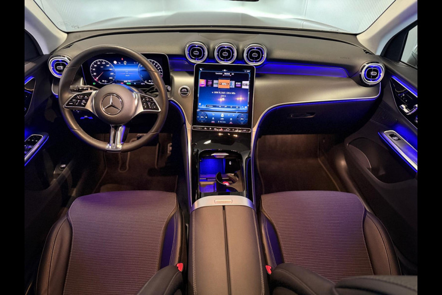 Mercedes-Benz GLC 300e 4 Matic Avantgarde Advanced-PANORAMA-TREKHAAK-KEYLESS-MEMORY-COMPLEET