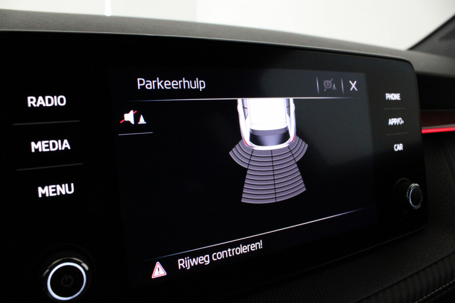 Škoda Fabia 1.0 TSI Monte Carlo > Zwart dak/Stoelverwarming/DSG/Apple Carplay/Android Auto