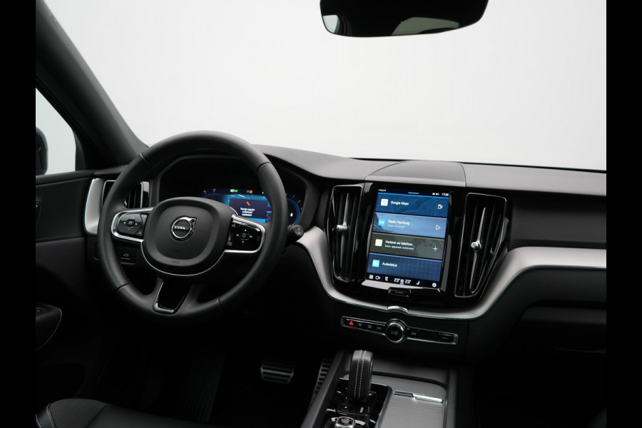 Volvo XC60 B4 R-Design Automaat 198pk Dealer O.H | Trekhaak Af Fabriek | Panodak | Camera | Lederen Sportstoelen Memory & Verwarmd | Cruise Control | Apple Carplay | Keyless | Google Assistant & Maps | Virtual | DAB |
