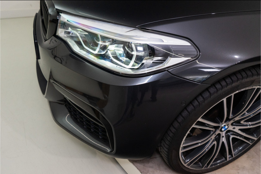 BMW 5 Serie 530i xDrive High Executive M-Sport 252PK | Harman/Kardon | Pano | LED | Sfeer | Massage | VOL! 12 MND Garantie