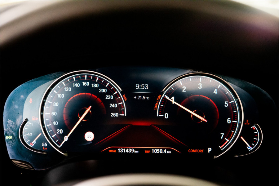 BMW 5 Serie 530i xDrive High Executive M-Sport 252PK | Harman/Kardon | Pano | LED | Sfeer | Massage | VOL! 12 MND Garantie
