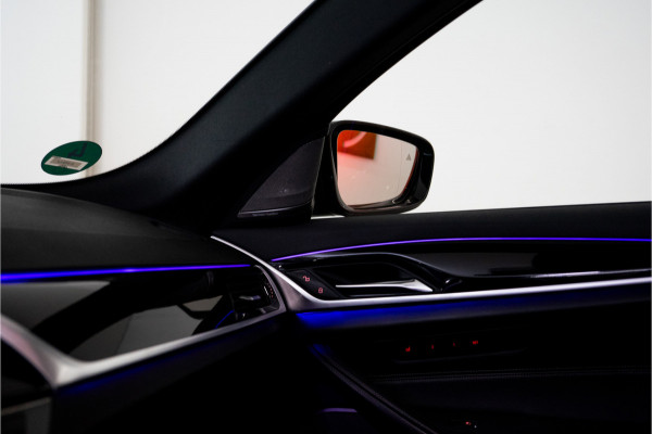 BMW 5 Serie 530i xDrive High Executive M-Sport 252PK | Harman/Kardon | Pano | LED | Sfeer | Massage | VOL! 12 MND Garantie