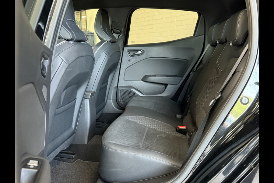 Renault Clio 1.3 TCe 130 Aut | Edition One | Groot Navi | Bose | 360 camera | Stoel & stuur Verwarming | 100% Dealer Onderhouden!