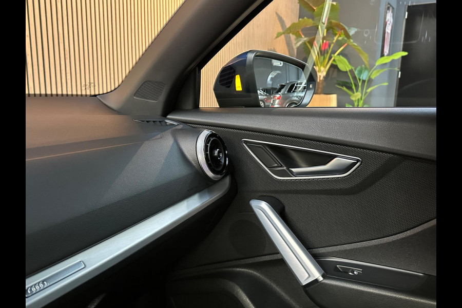 Audi Q2 35 TFSI S Line - Navi - Camera - Matrix - ACC