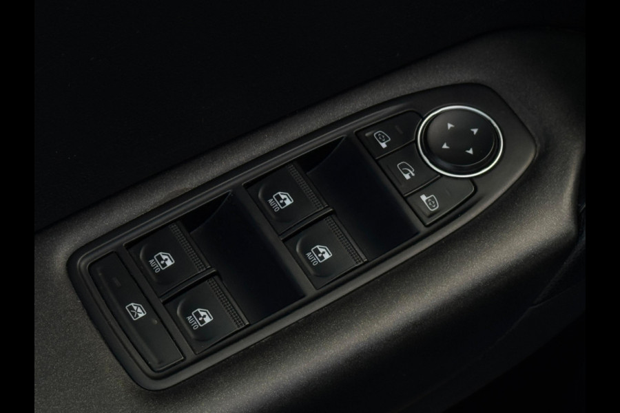 Renault Captur 1.6 E-Tech Hybrid 145 Business Zen CAMERA | NAVI | HYBRIDE