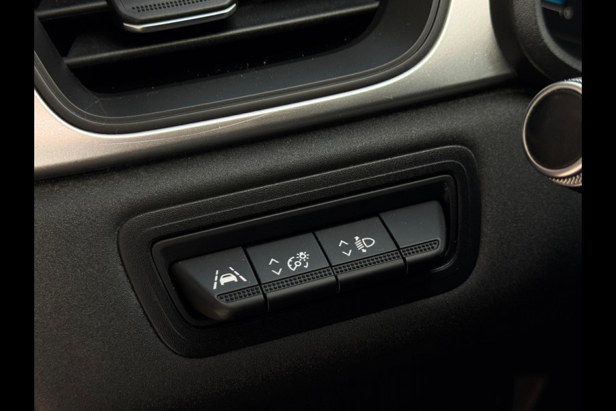 Renault Captur 1.6 E-Tech Hybrid 145 Business Zen CAMERA | NAVI | HYBRIDE