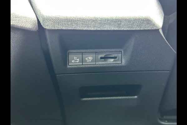 Peugeot E-5008 GT Avantage 73 kWh | Warmtepomp | Executive interieur | Prijs is rijklaar