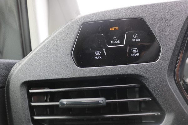 Volkswagen Caddy 2.0 TDI 120pk Automaat Black Line