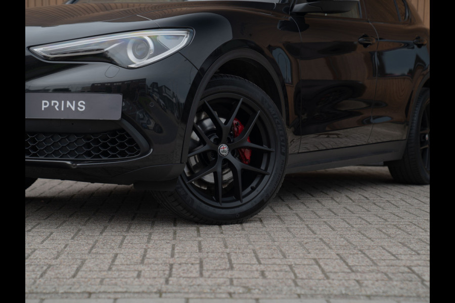 Alfa Romeo Stelvio 2.0T AWD 280pk Super | Veloce stoelen | Panoramadak | Carplay | 20''