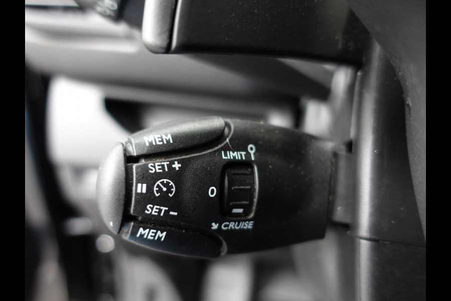 Peugeot Expert 2.0 BlueHDI 145 L3 Airco Navigatie Cruise control Sidebars Carplay Trekhaak