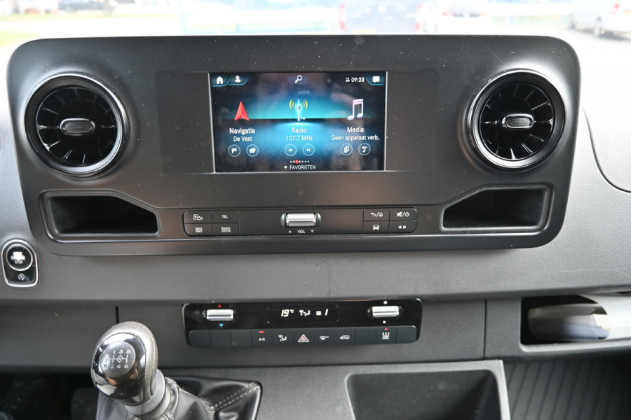 Mercedes-Benz Sprinter 316 CDI L2H1 MBUX met navigatie en camera, Trekhaak, Standkachel
