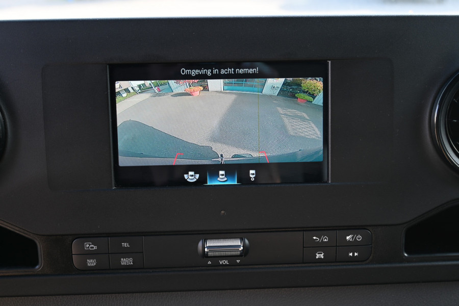 Mercedes-Benz Sprinter 316 CDI L2H2 3500 KG trekhaak, MBUX met navigatie en camera, Standkachel