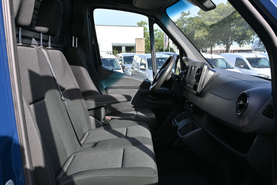 Mercedes-Benz Sprinter 316 CDI L2H2 3500 KG trekhaak, MBUX met navigatie en camera, Standkachel