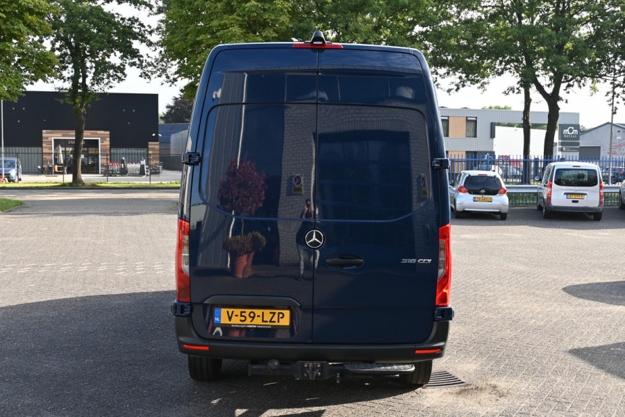 Mercedes-Benz Sprinter 316 CDI L2H2 3500 KG trekhaak, MBUX met navigatie en camera, Standkachel
