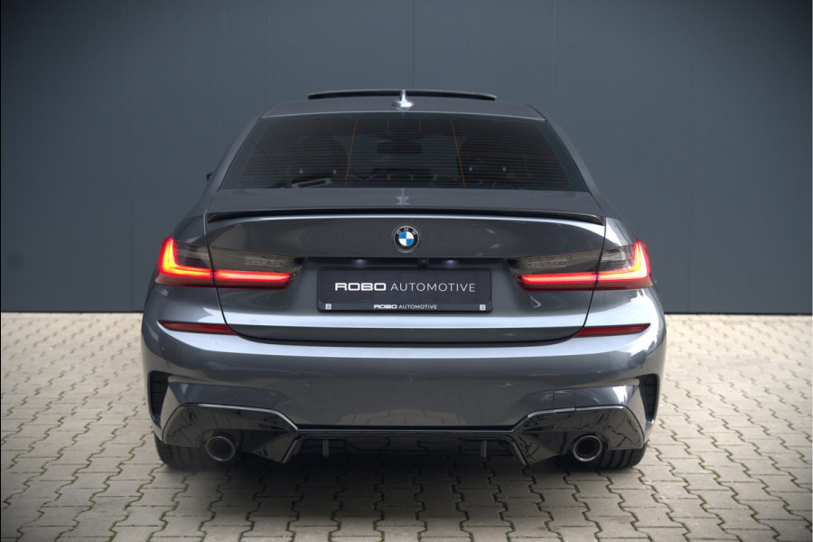BMW 3-serie 330e High Executive M Sport | M Performance | Panoramadak  | 360° Camera | Assisted Driving | Head Up Display | Stoelverwarming | Stuurverwarming | Apple Carplay | Navigatie | Adaptive Cruise Control | Ambiance Verlicht
