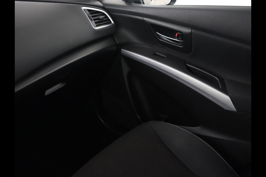 Suzuki S-Cross 1.0 Boosterjet Rhino | Automaat | Trekhaak | Stoelverwarming | Camera | Full LED | Navigatie | Climate control | Cruise control