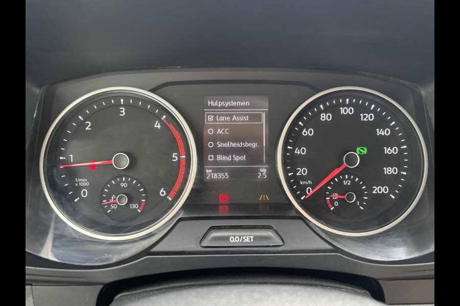 Volkswagen Crafter 30 2.0 TDI L3H2*A/C*ACC*3000KG*HAAK*CAM*NAVI*3P*