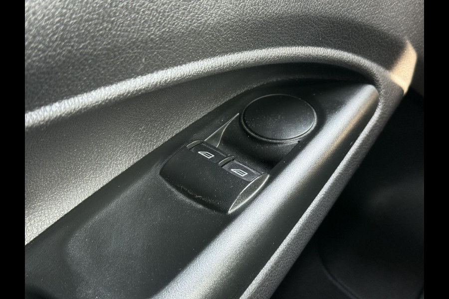 Ford Transit Connect 1.5 TDCI L2 Economy Edition 2e Eigenaar,Airco,Cruise,Trekhaak,Elektr. Ramen,N.A.P,APK tot 05-2026