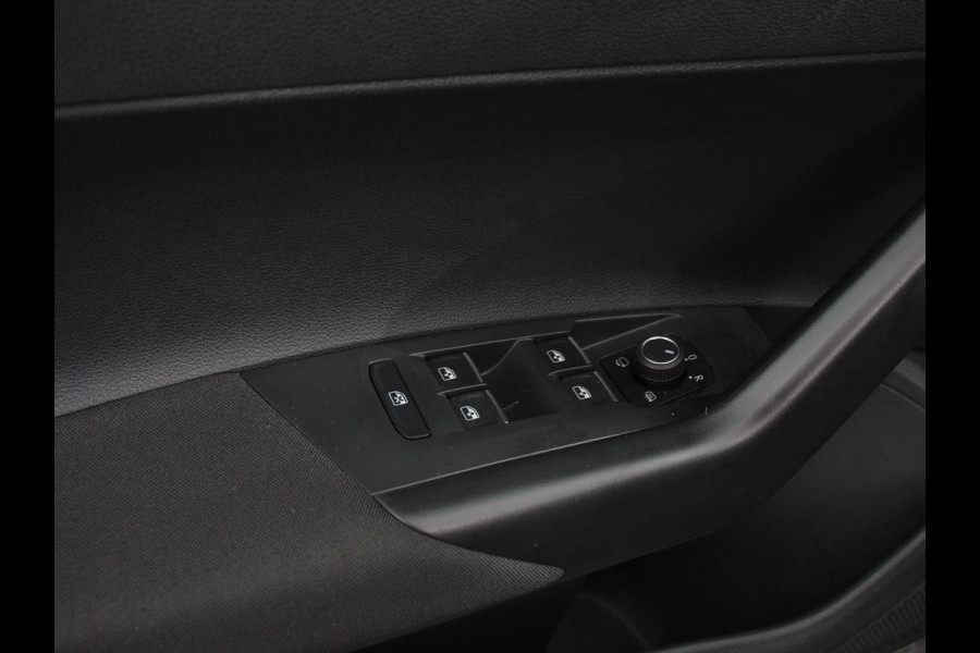 Volkswagen Polo 1.0 TSI 110pk DSG Style | Navigatie | Apple Carplay/ Android Auto | Parkeersensoren | Adaptive Cruise Control | Stoelverwarming | Ledverlichting | Climate Control