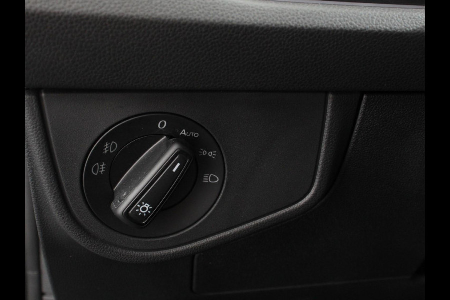 Volkswagen Polo 1.0 TSI 110pk DSG Style | Navigatie | Apple Carplay/ Android Auto | Parkeersensoren | Adaptive Cruise Control | Stoelverwarming | Ledverlichting | Climate Control