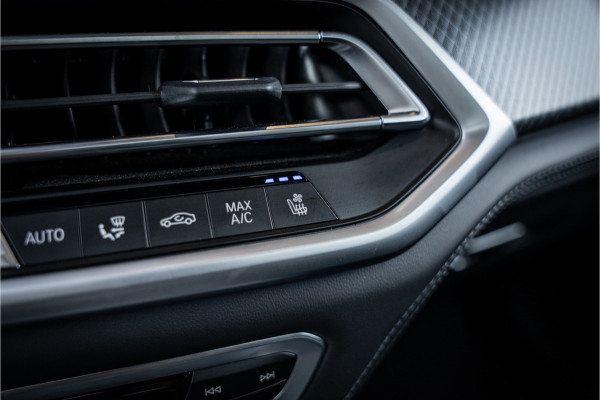 BMW X5 M Competition - NAP l SkyLounge l NightVison l Panorama l BW Audio