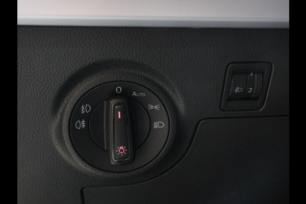 Seat Ibiza 1.0 EcoTSI FR Climate control Adaptieve cruise control Parkeersensoren Achteruitrijcamera LED Keyless Verwarmde voorstoelen Apple Carplay/ Android Auto