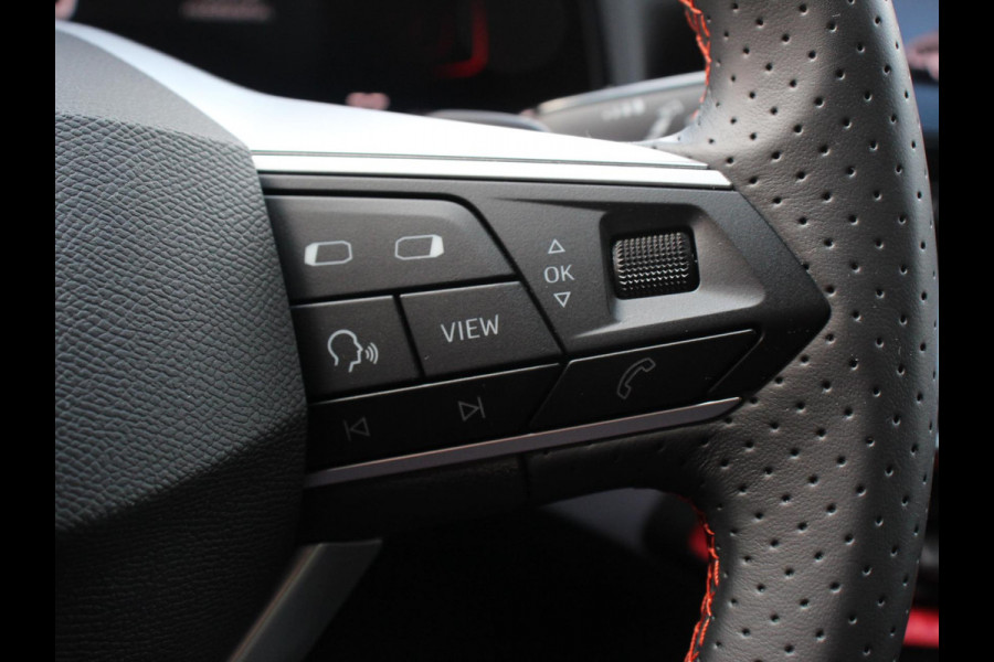 Seat Ibiza 1.0 EcoTSI FR Climate control Adaptieve cruise control Parkeersensoren Achteruitrijcamera LED Keyless Verwarmde voorstoelen Apple Carplay/ Android Auto