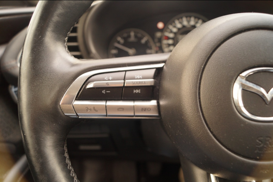 Mazda 3 1.8d SA-D 115pk Comfort Bose -NAVI-ECC-PDC-