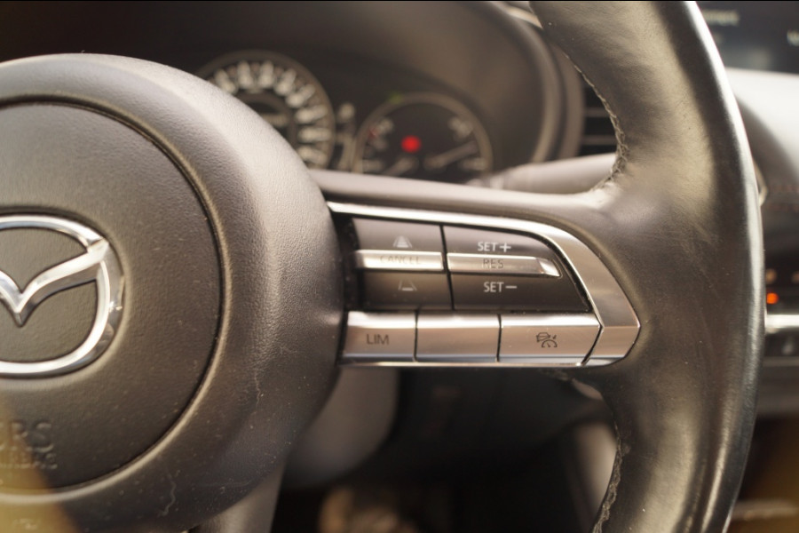 Mazda 3 1.8d SA-D 115pk Comfort Bose -NAVI-ECC-PDC-