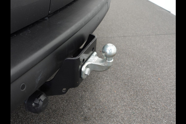 Opel Vivaro 2.0 BlueHDi 145PK L3 Automaat Airco Navigatie Cruise Control Trekhaak