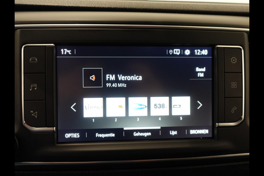 Opel Vivaro 2.0 BlueHDi 145PK L3 Automaat Airco Navigatie Cruise Control Trekhaak